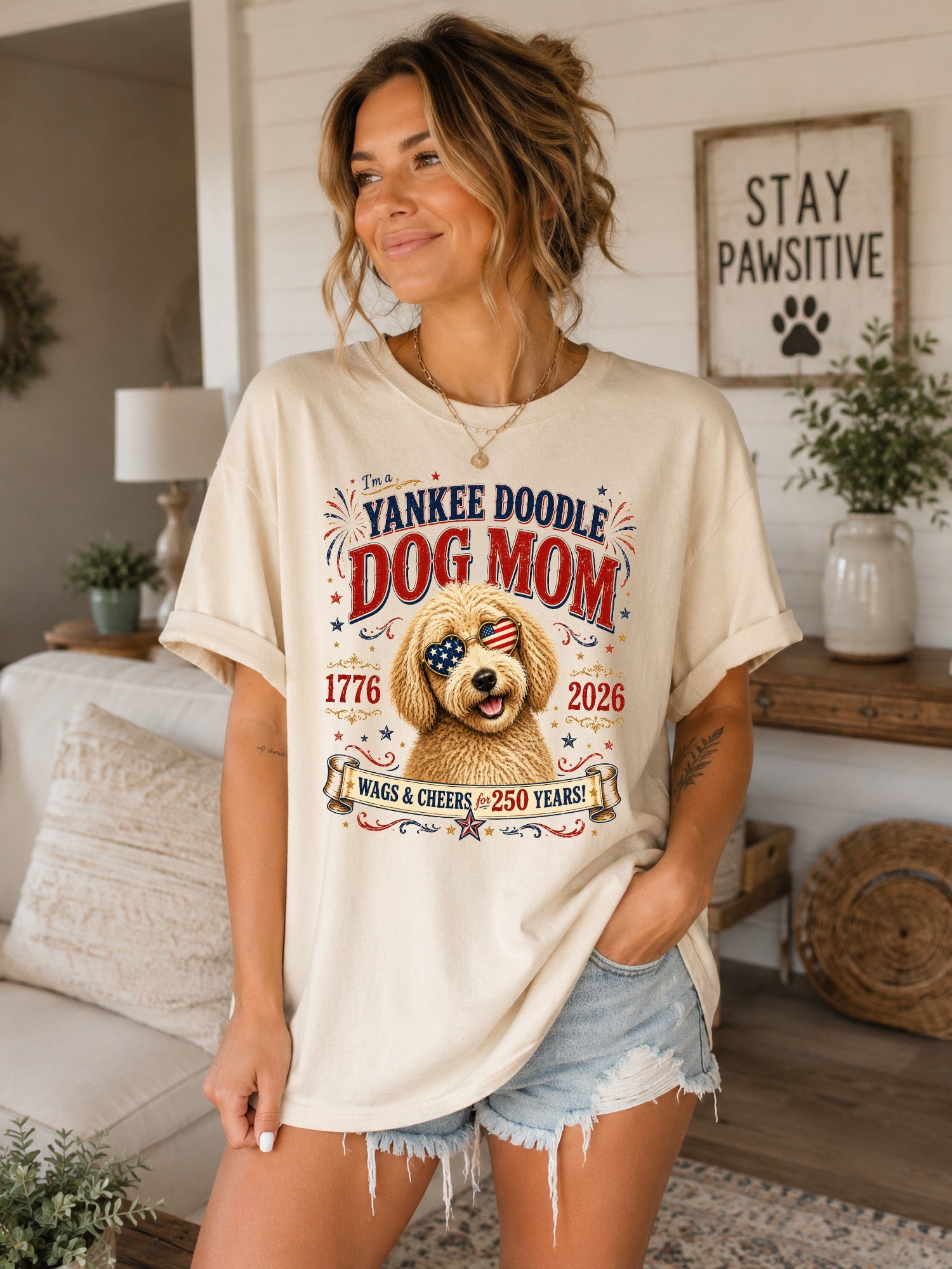 Yankee Doodle Dog Mom Patriotic Shirt | Retro Pets